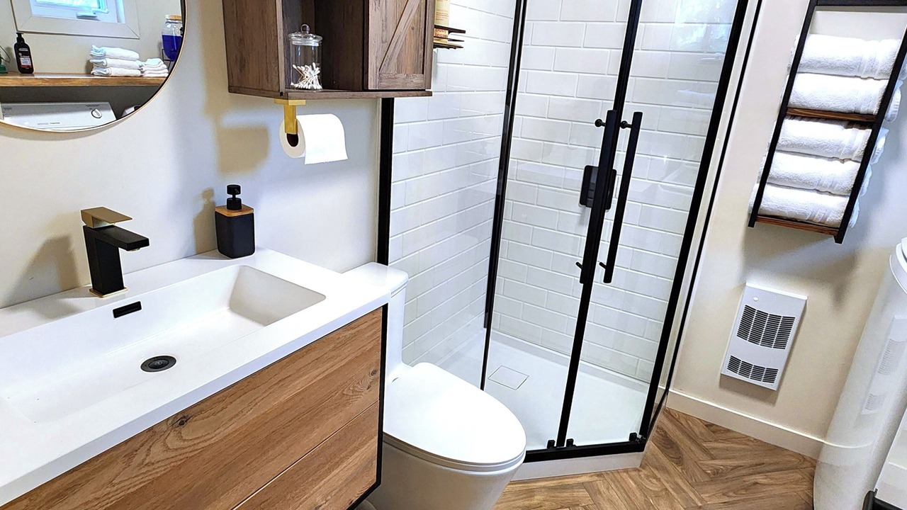 Photo of Bathroom in Saint-Remi-de-Tingwick