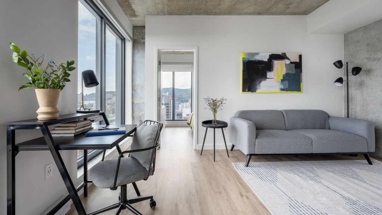 Photo of Livingroom in Shaughnessy Village