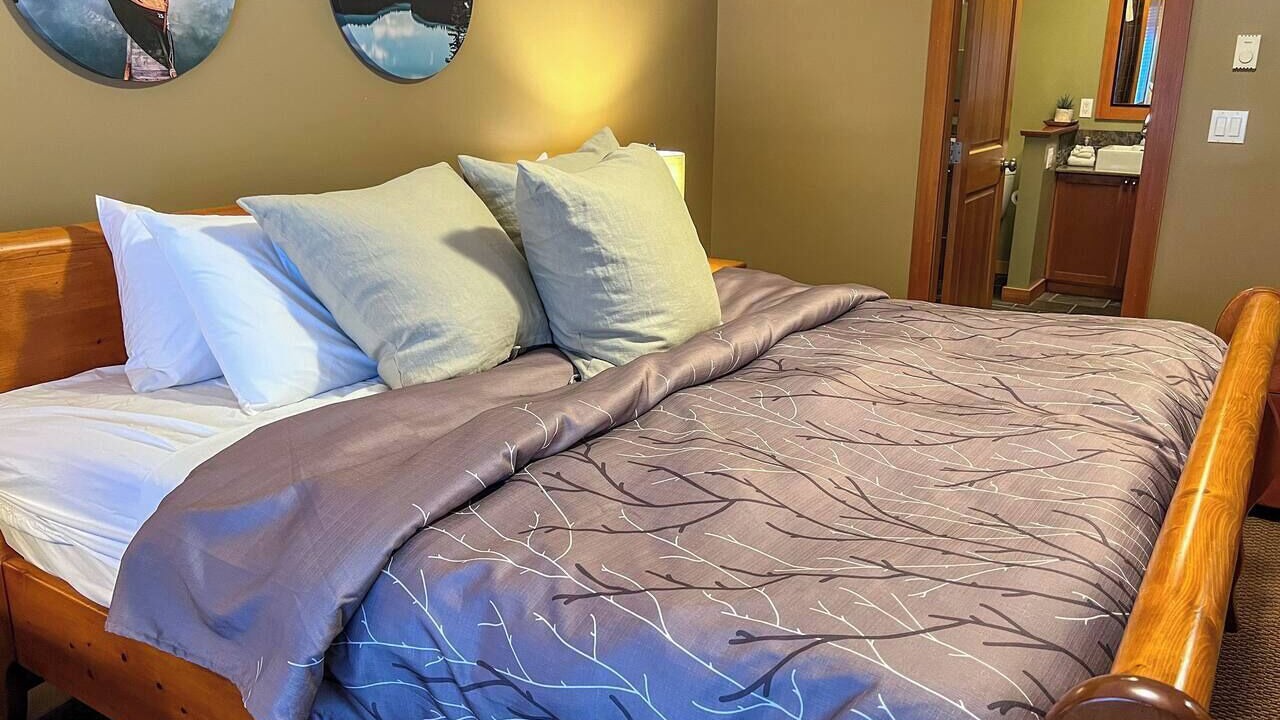 Photo of Bedroom in East Kootenay