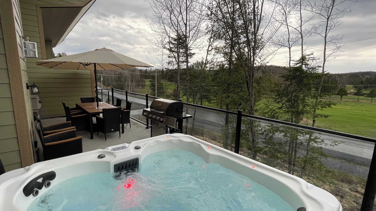Photo of Outdoor in Adstock