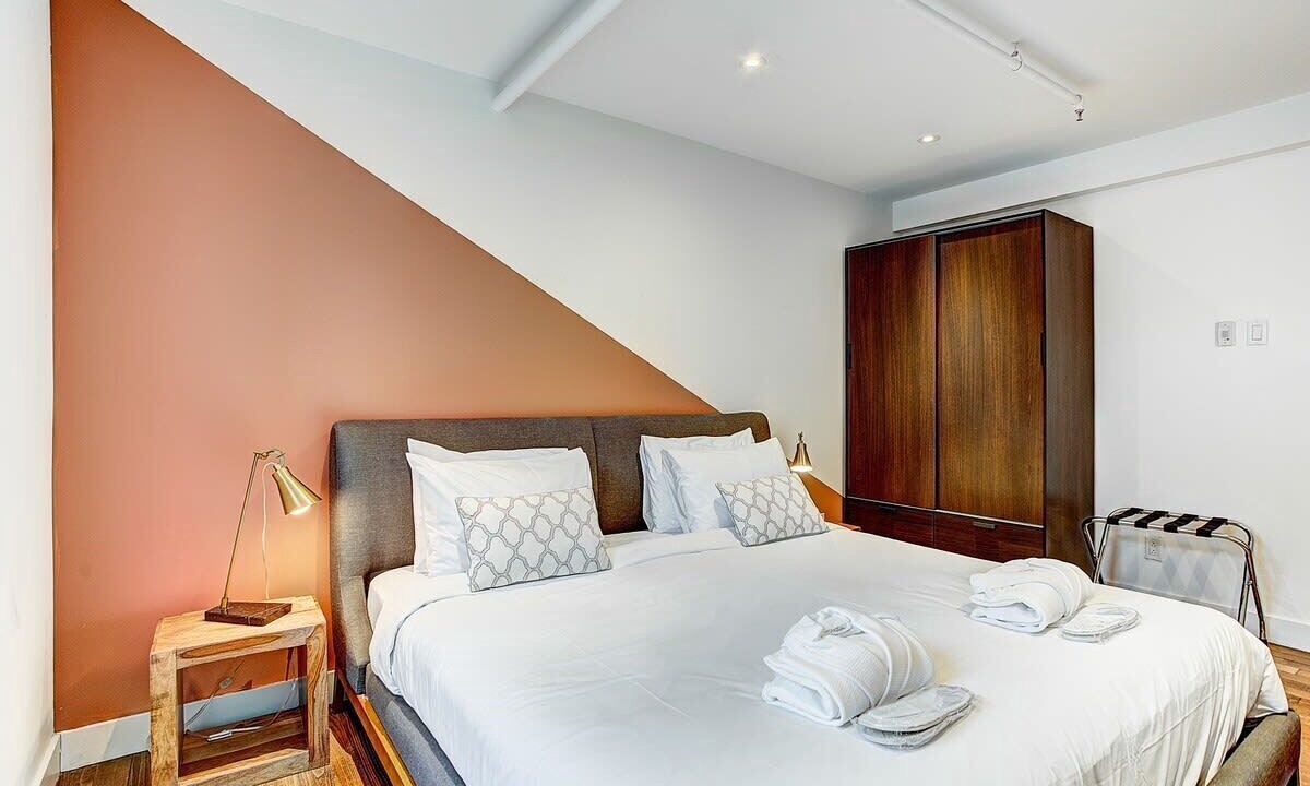 Photo of Bedroom in Old Montreal
