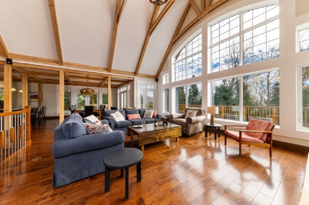 Photo of Livingroom in Petite-Riviere-Saint-Francois
