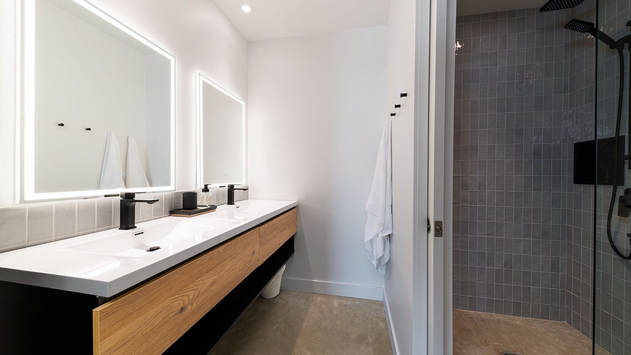 Photo of Bathroom in Grosse-Ile