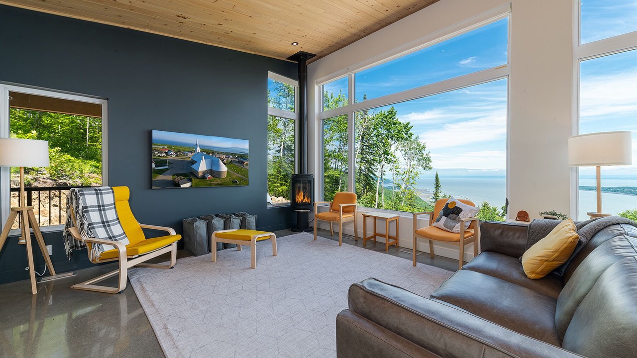 Photo of Livingroom in Grosse-Ile