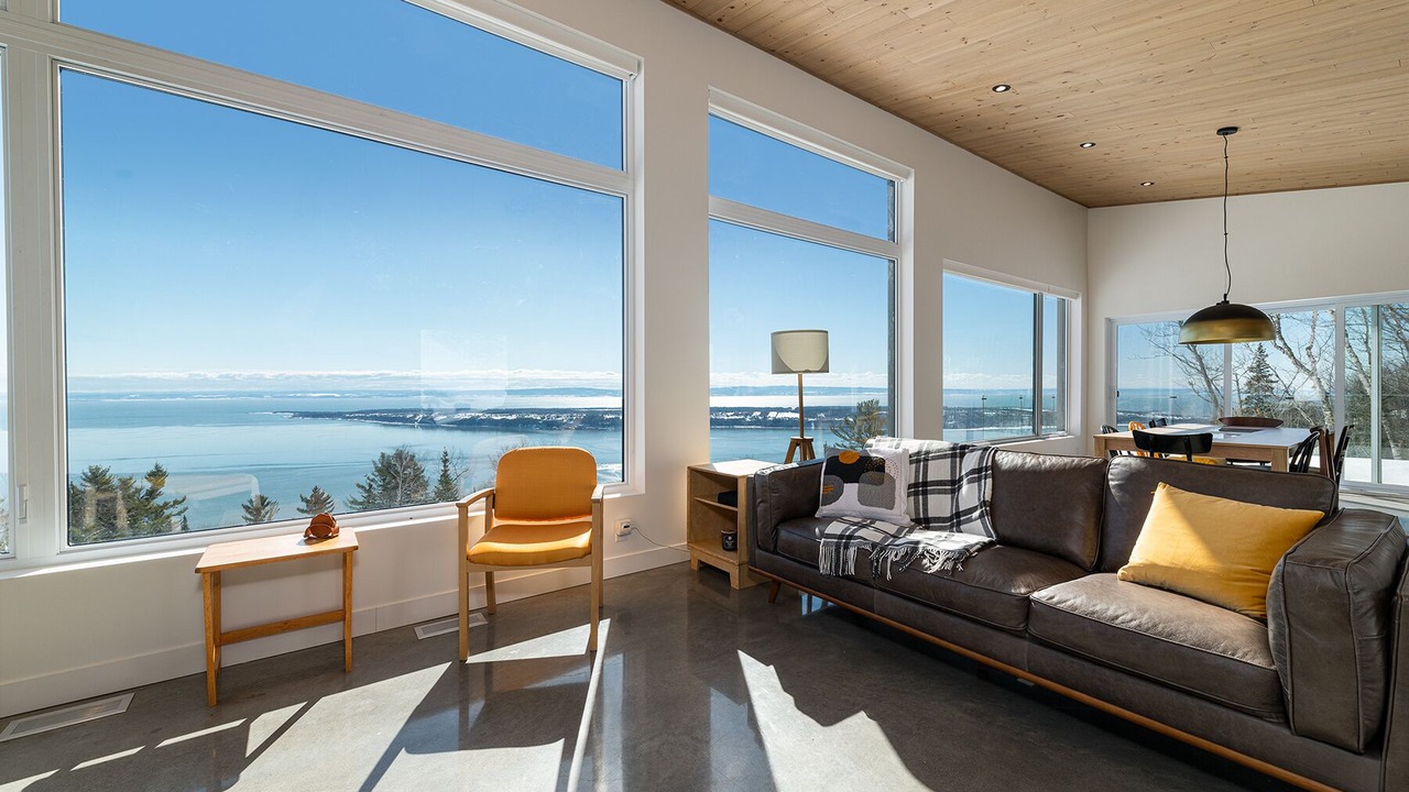 Photo of Livingroom in Grosse-Ile