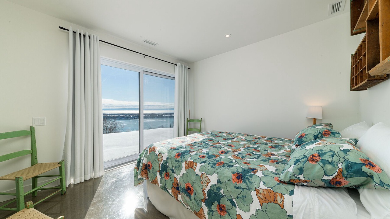 Photo of Bedroom in Grosse-Ile
