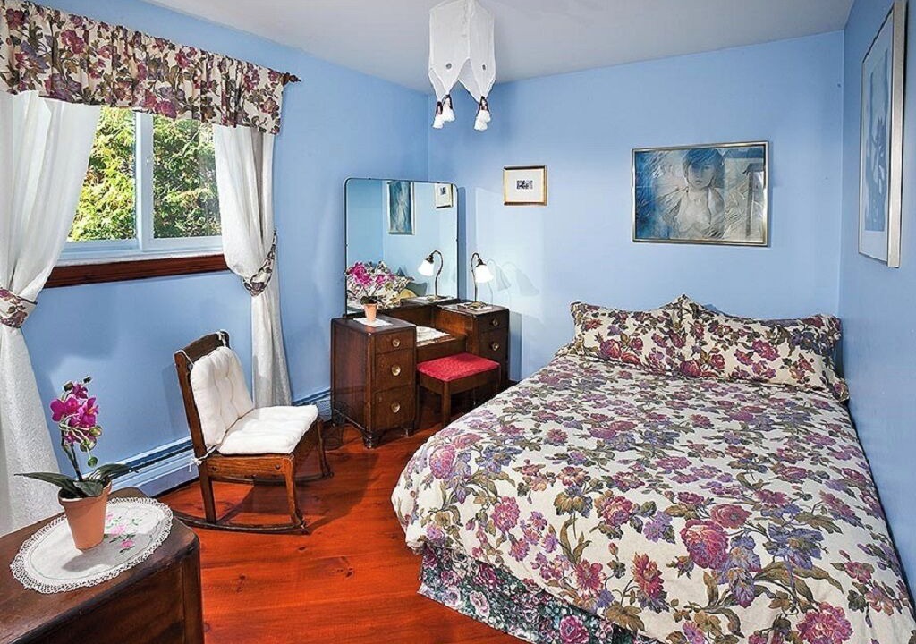 Photo of Bedroom in Saint Irenee