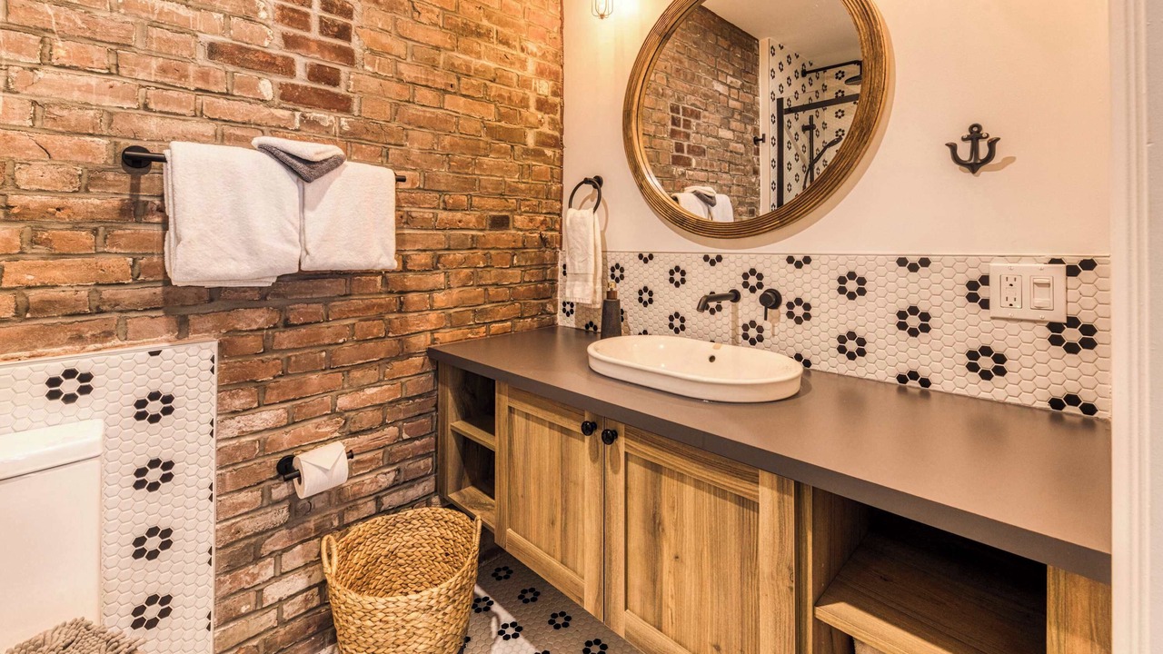 Photo of Bathroom in Vieux-Quebec-Cap-Blanc-colline Parlementaire