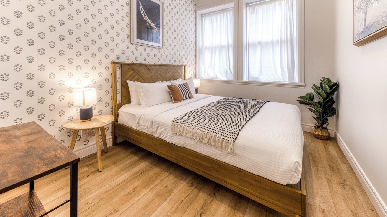 Photo of Bedroom in Vieux-Quebec-Cap-Blanc-colline Parlementaire