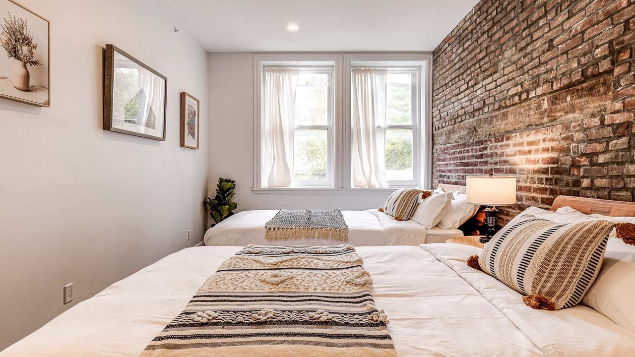 Photo of Bedroom in Vieux-Quebec-Cap-Blanc-colline Parlementaire