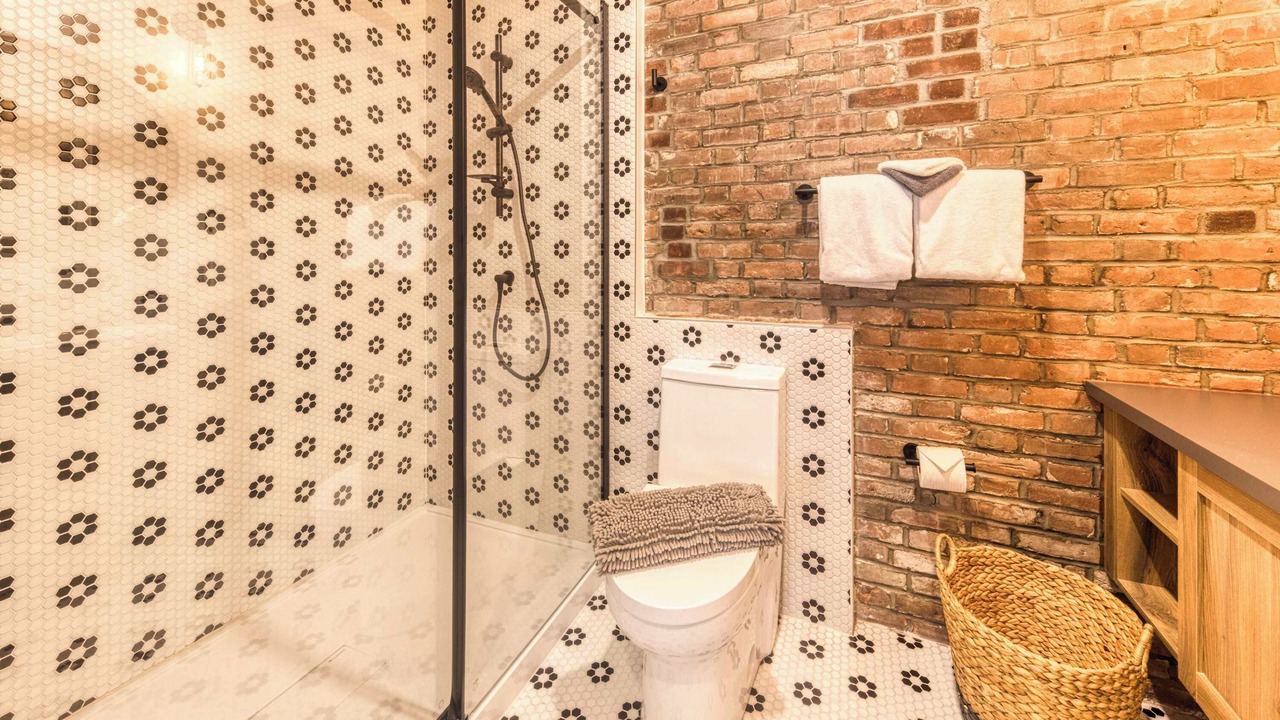 Photo of Bathroom in Vieux-Quebec-Cap-Blanc-colline Parlementaire