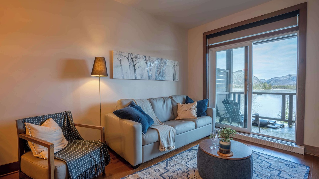 Photo of Livingroom in Lac Superieur Village