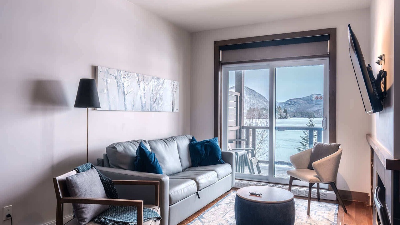 Photo of Livingroom in Lac Superieur Village
