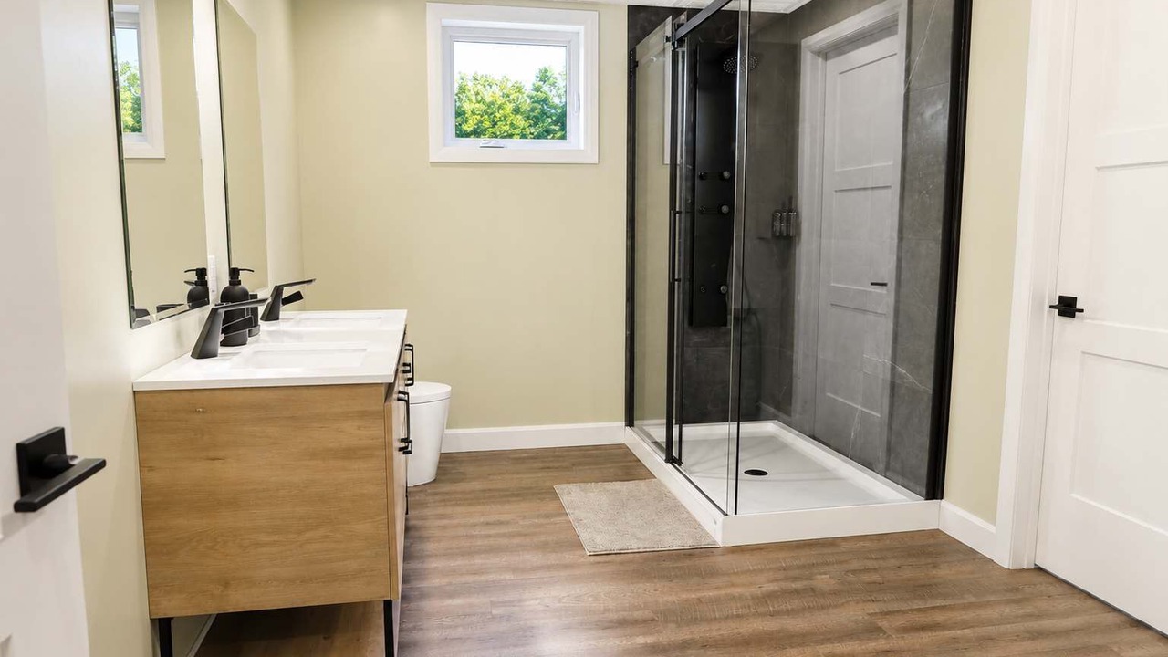Photo of Bathroom in Saint-Philemon