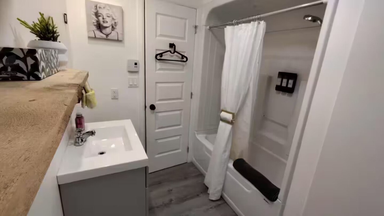 Photo of Bathroom in Saint-Gabriel-de-Valcartier