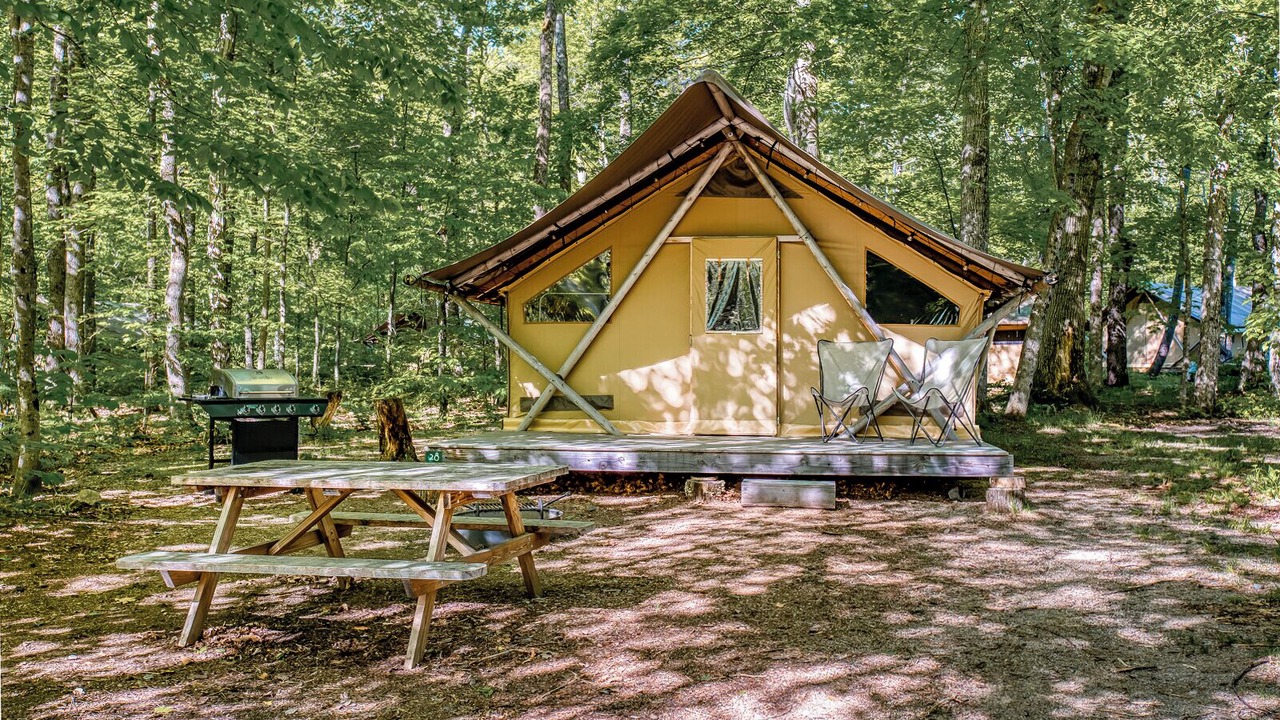 Photo of Bedroom in Saint-Faustin-Lac-Carre