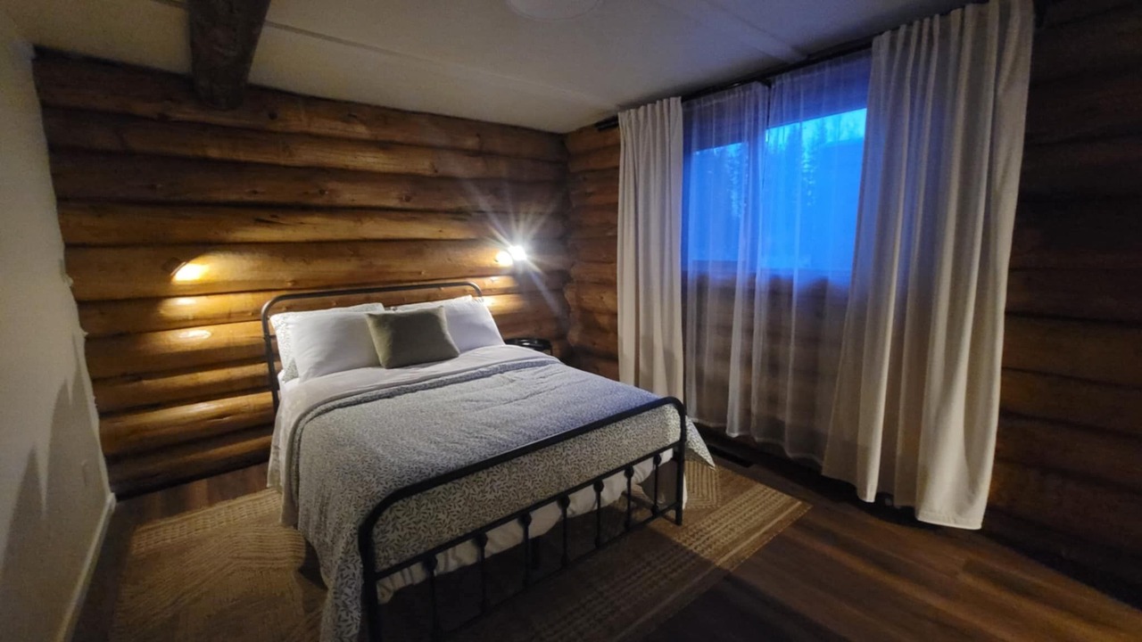 Photo of Bedroom in Telkwa