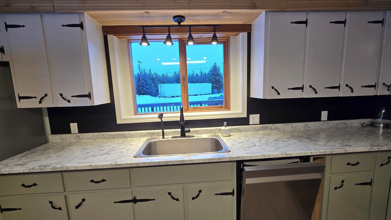 Photo of Kitchen in Telkwa