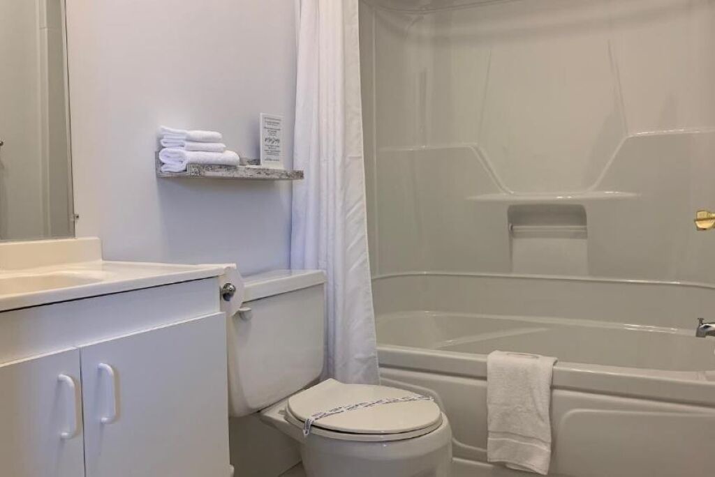 Photo of Bathroom in Baie-St-Paul