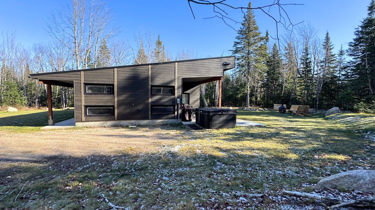 Photo of Others in Petite-Riviere-Saint-Francois