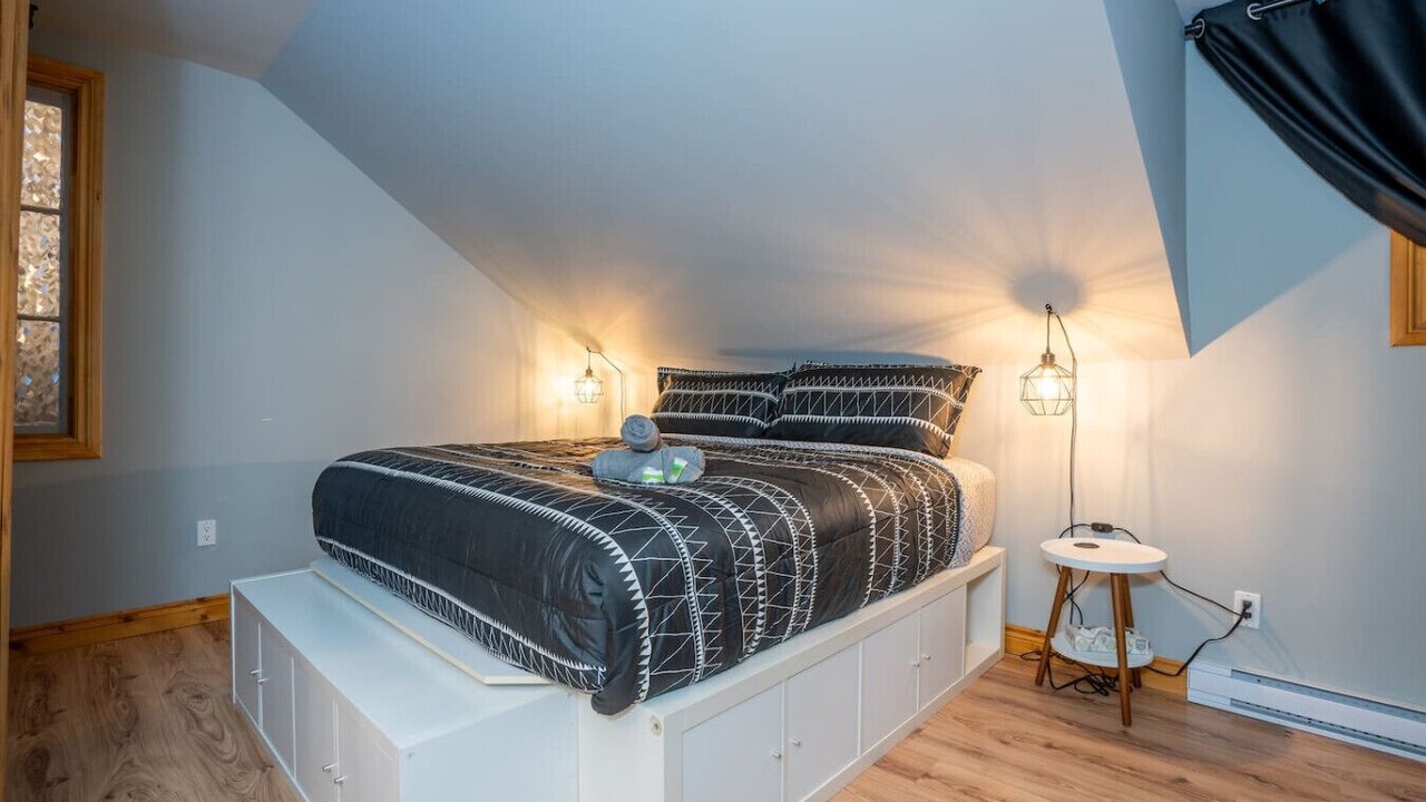 Photo of Bedroom in Sainte-Emelie