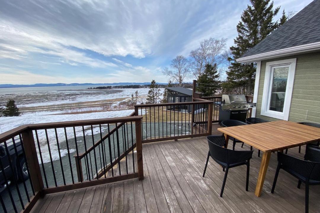 Photo of Patio Balcony in Riviere-du-Loup Regional County Municipality