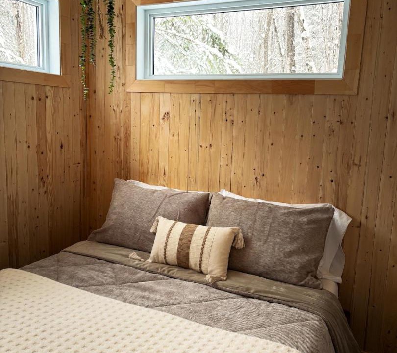 Photo of Bedroom in St-Augustin-de-Woburn