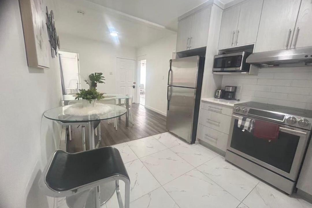 Photo of Kitchen in Cote-Des-Neiges—Notre-Dame-De-Grace