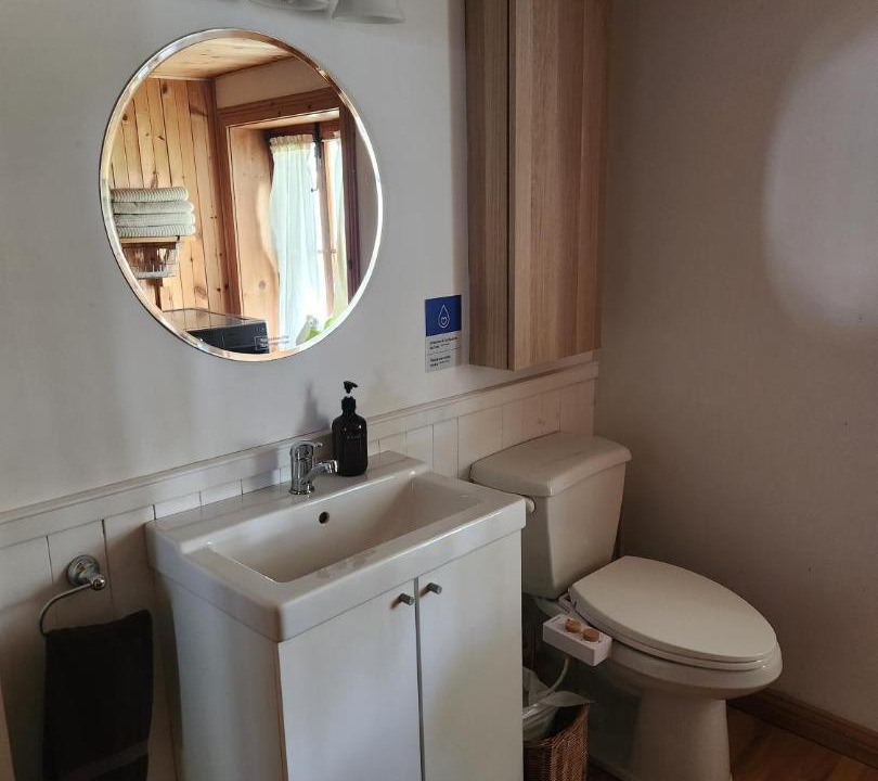 Photo of Bathroom in Saint-Laurent-de-l'ile d'Orleans