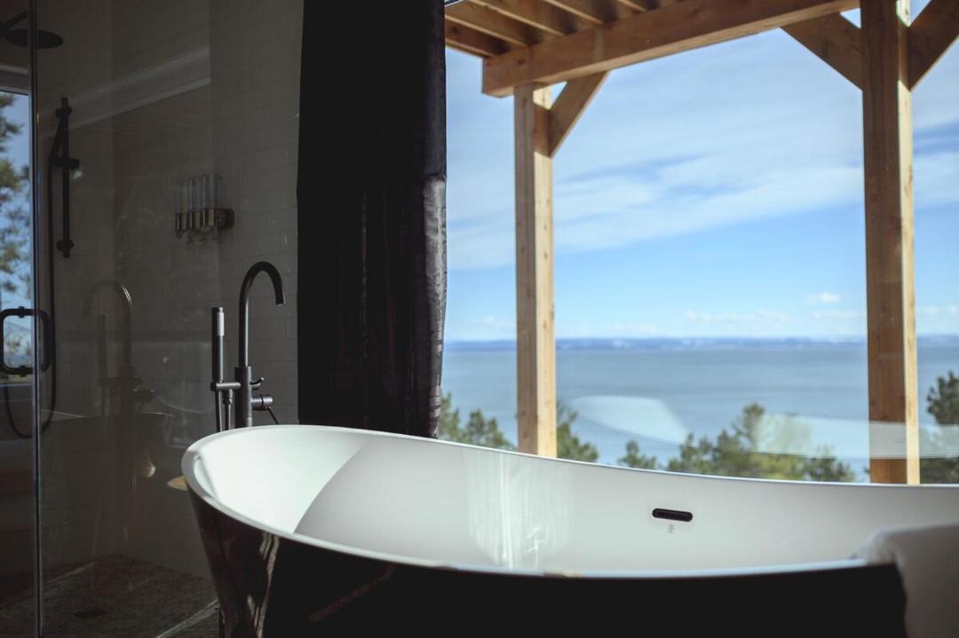 Photo of Bathroom in Saint Irenee