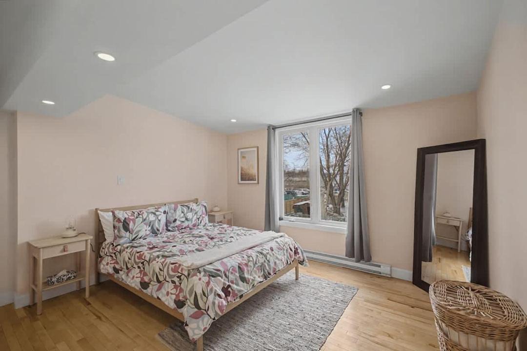 Photo of Bedroom in Greenfield Park