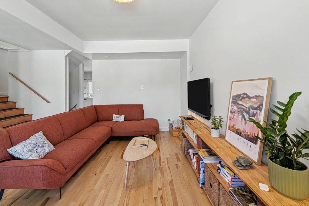 Photo of Livingroom in Greenfield Park
