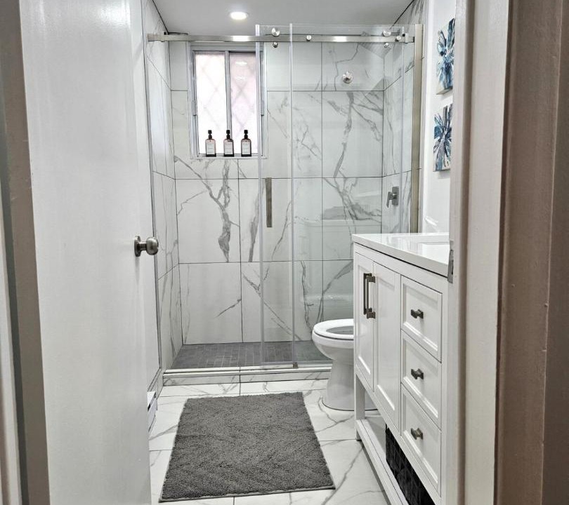 Photo of Bathroom in Cote-Saint-Luc