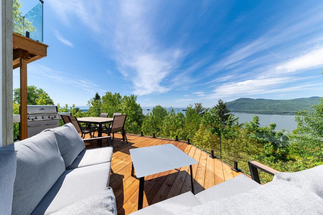 Photo of Patio Balcony in Baie-St-Paul