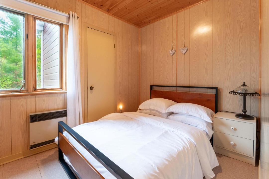 Photo of Bedroom in Chertsey
