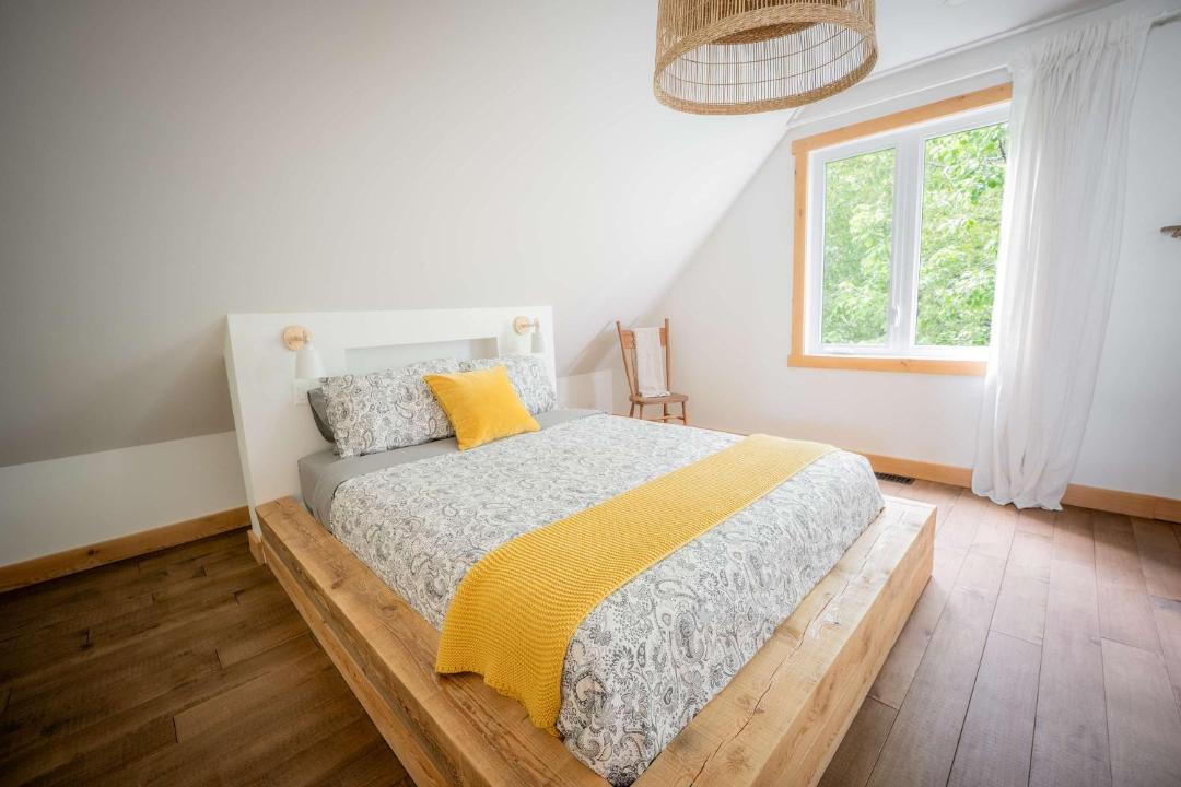 Photo of Bedroom in Petite-Riviere-Saint-Francois