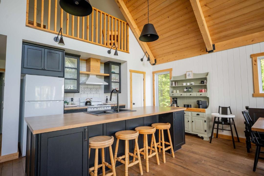 Photo of Kitchen in Petite-Riviere-Saint-Francois