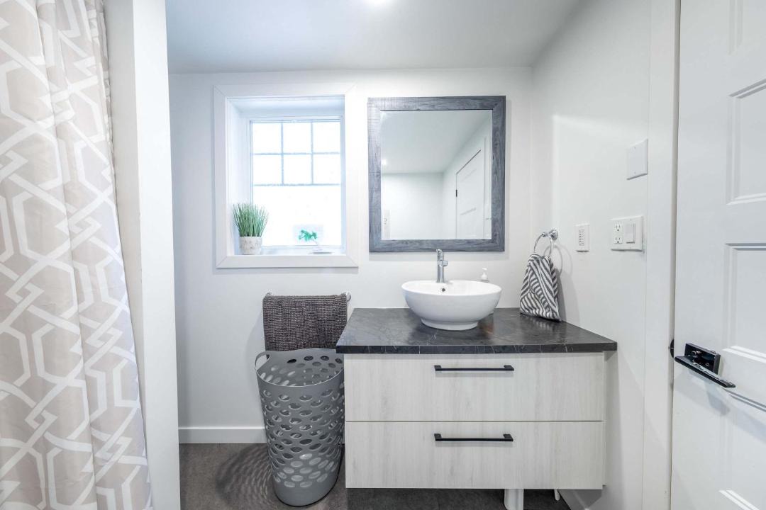 Photo of Bathroom in Disraeli