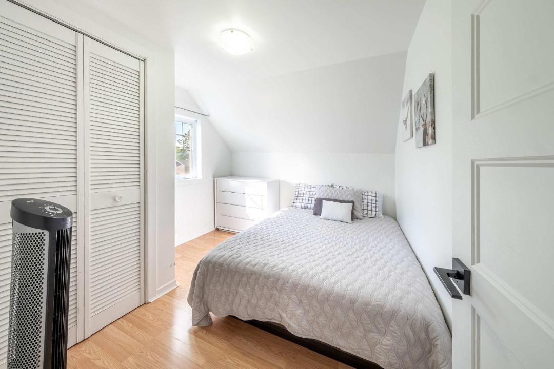 Photo of Bedroom in Disraeli