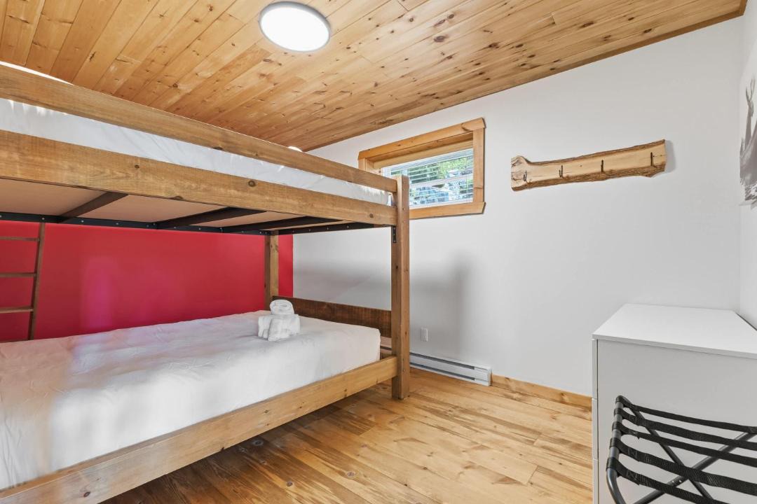 Photo of Bedroom in Saint-Faustin-Lac-Carre