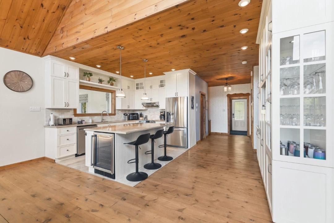 Photo of Kitchen in Saint-Faustin-Lac-Carre