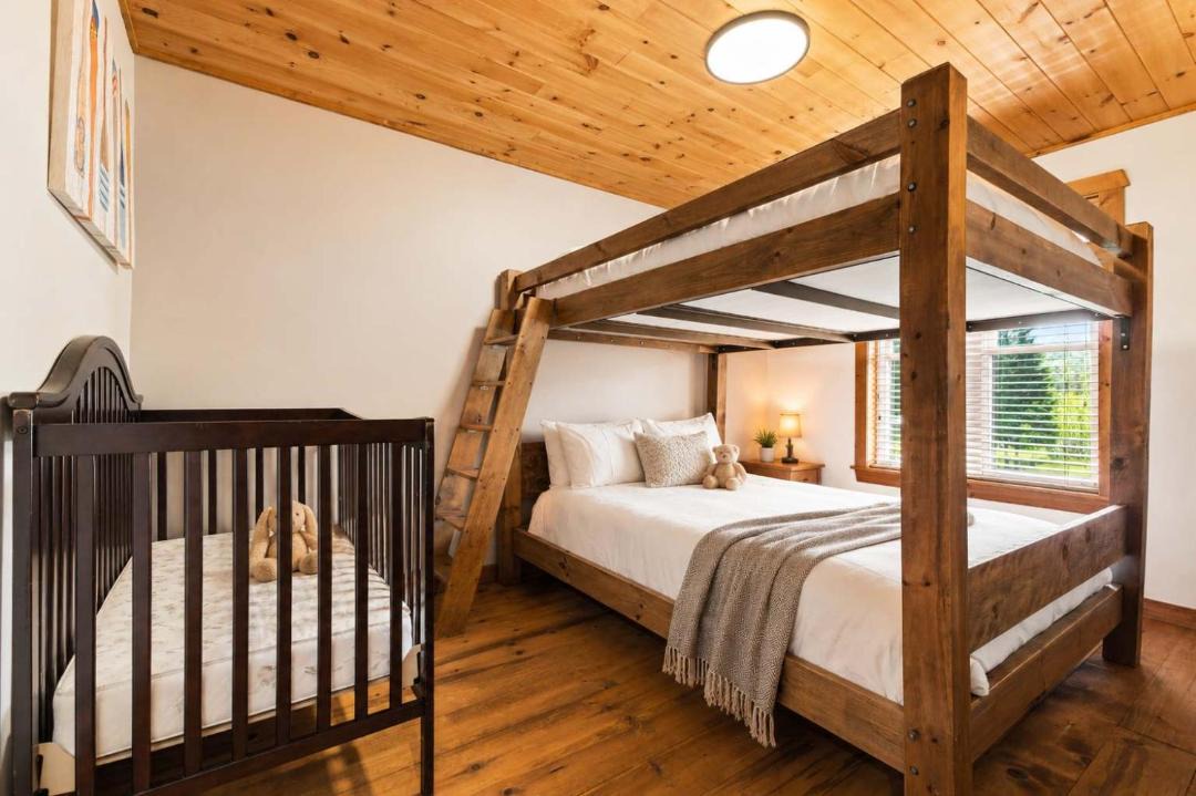 Photo of Bedroom in Saint-Faustin-Lac-Carre