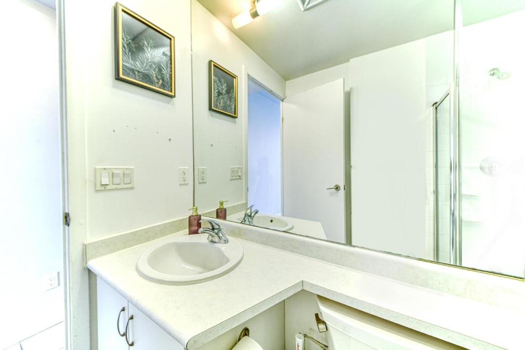 Photo of Bathroom in Fort York