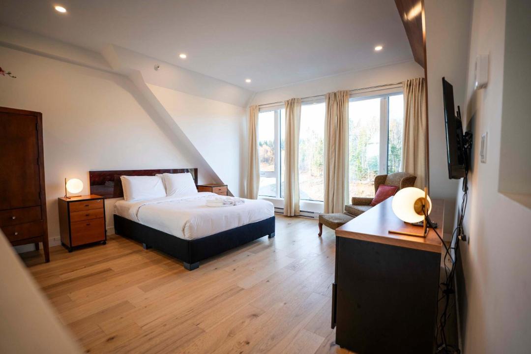 Photo of Bedroom in Baie-St-Paul