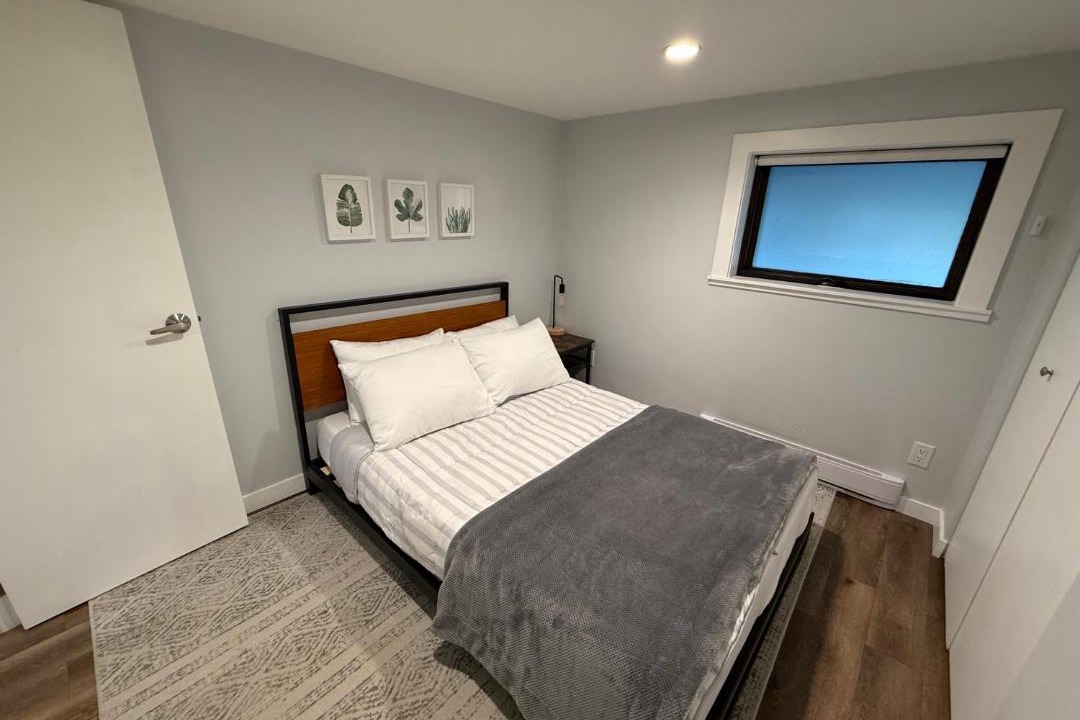 Photo of Bedroom in Riley Park