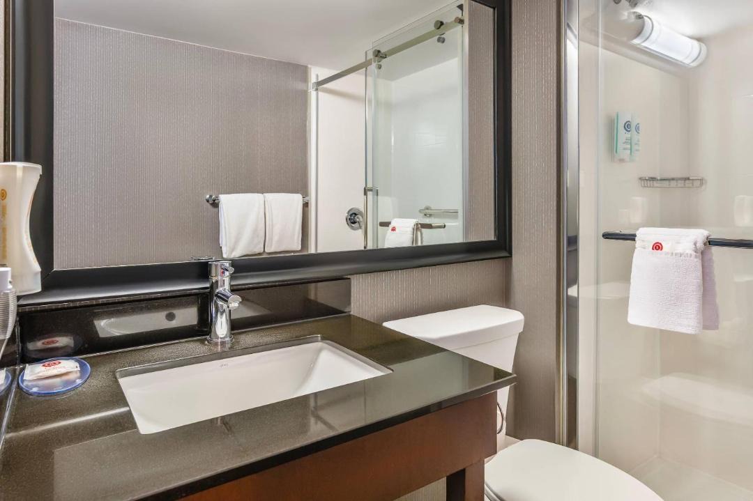 Photo of Bathroom in Ste. Foy