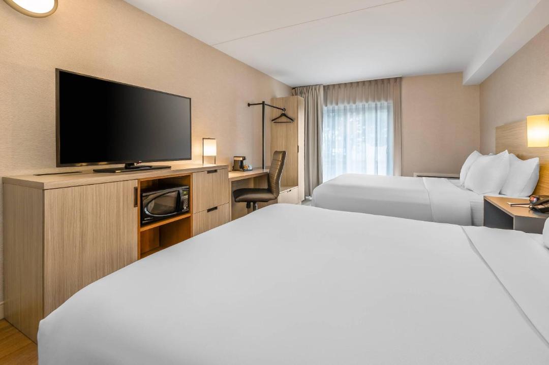 Photo of Bedroom in Ste. Foy