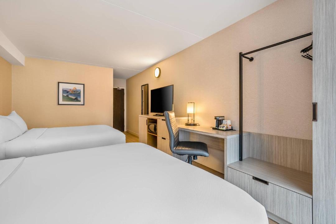Photo of Bedroom in Ste. Foy