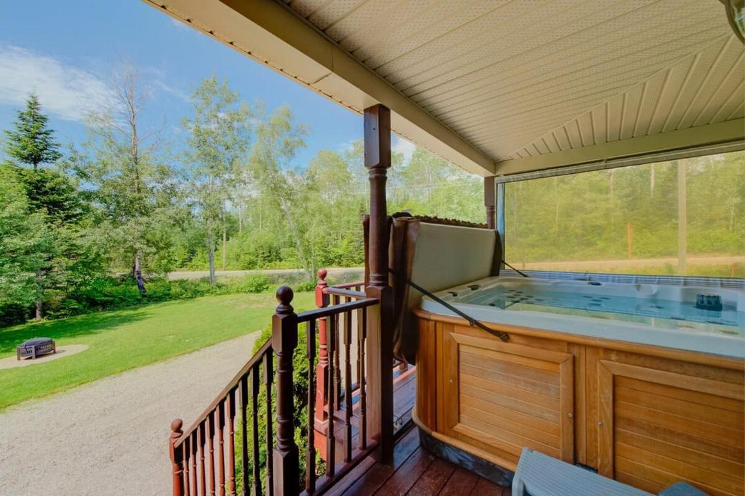 Photo of Patio Balcony in Petite-Riviere-Saint-Francois