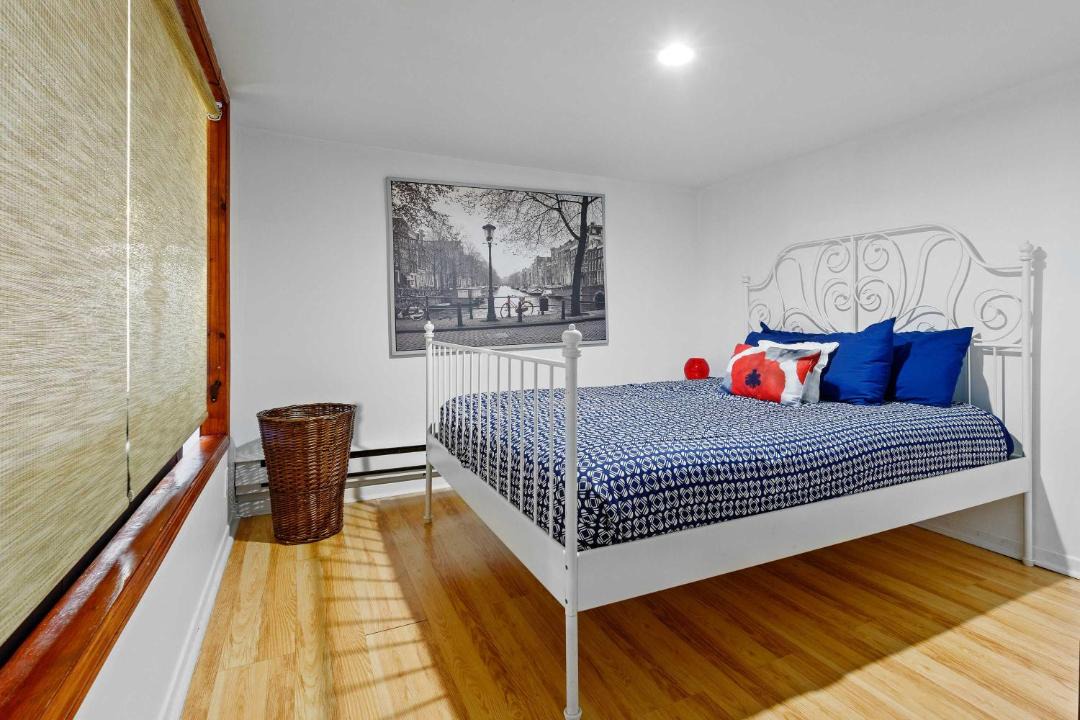 Photo of Bedroom in Paine-Sec